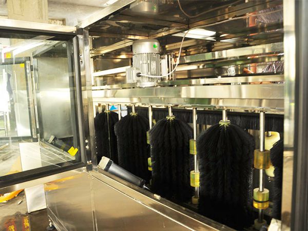 全自动鲜啤桶外洗机