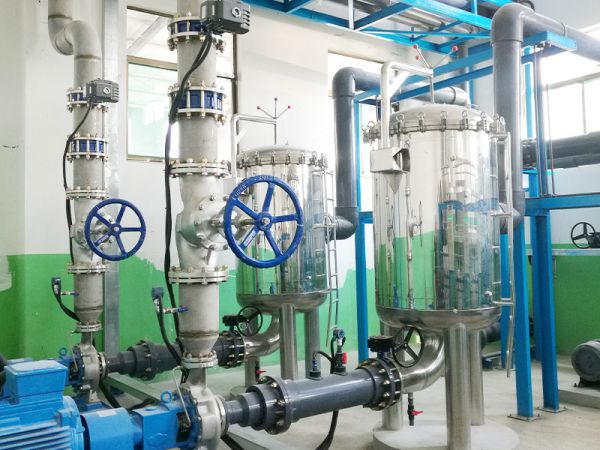 大型 反渗透水处理机组案例现场